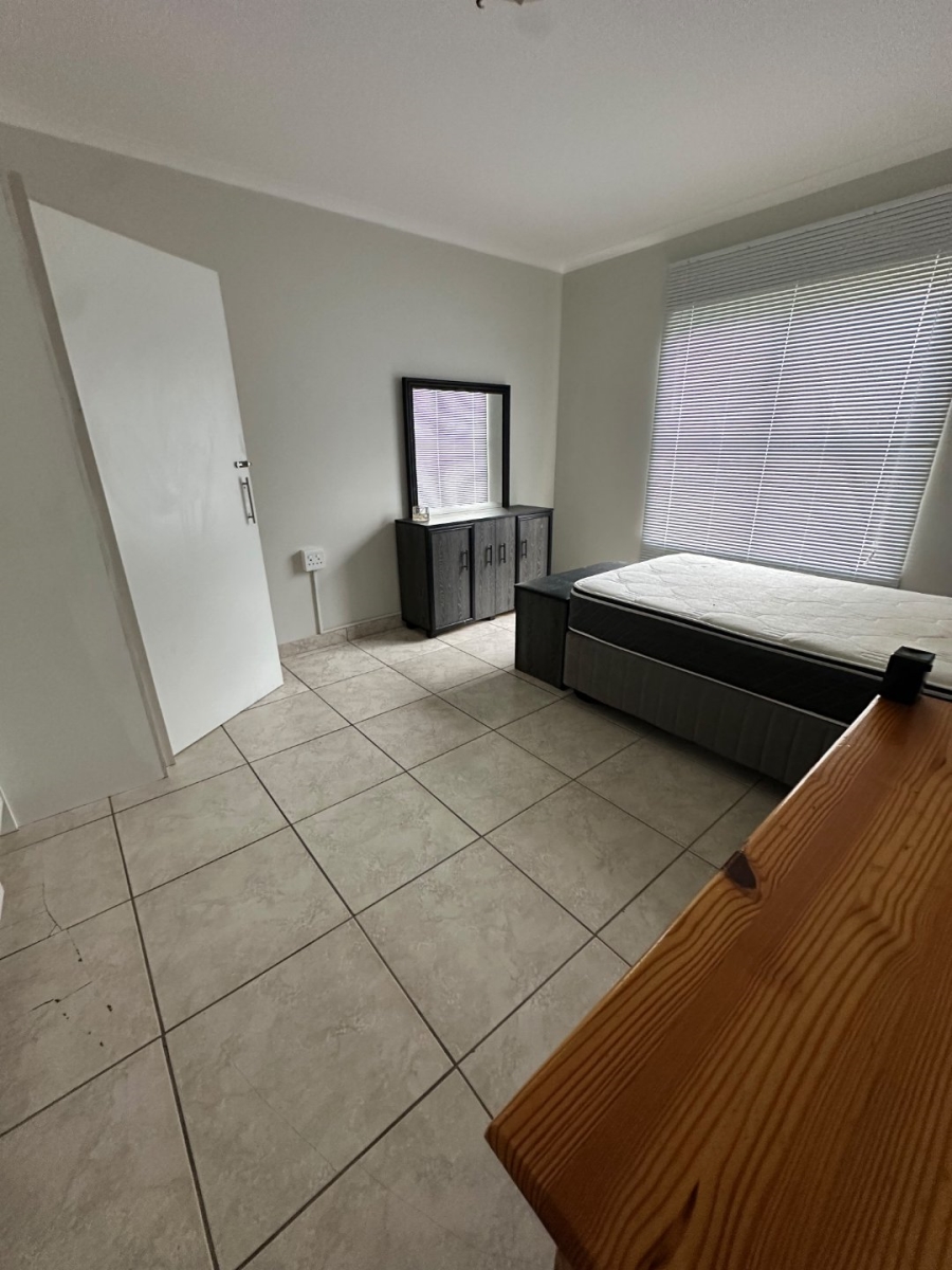 To Let 2 Bedroom Property for Rent in Sandown Western Cape